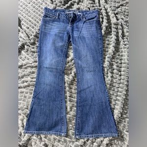 Women’s American Eagle Jeans